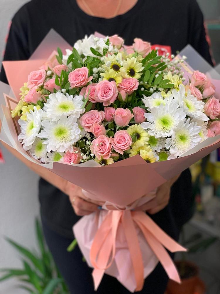 Букет цветов из: Розы и Хризантемы в Рыбное 