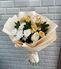 Букет цветов из:  Розы и Хризантемы в Рыбное 