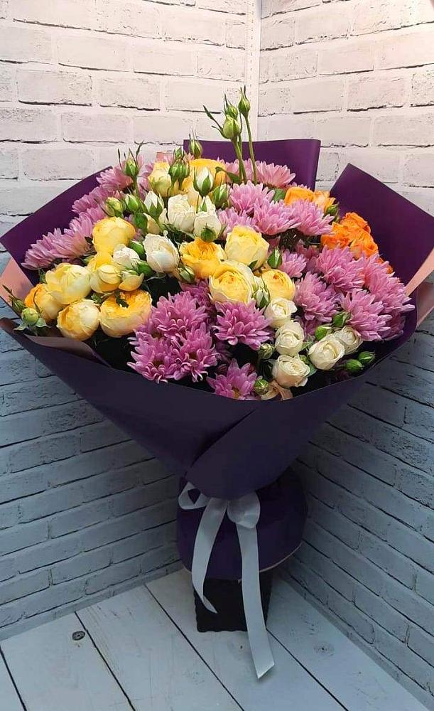Букет цветов из: Хризантемы и Розы в Рыбное 