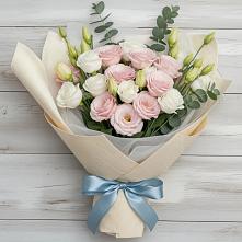 Букет цветов из:  Лизиантусы в Рыбное 