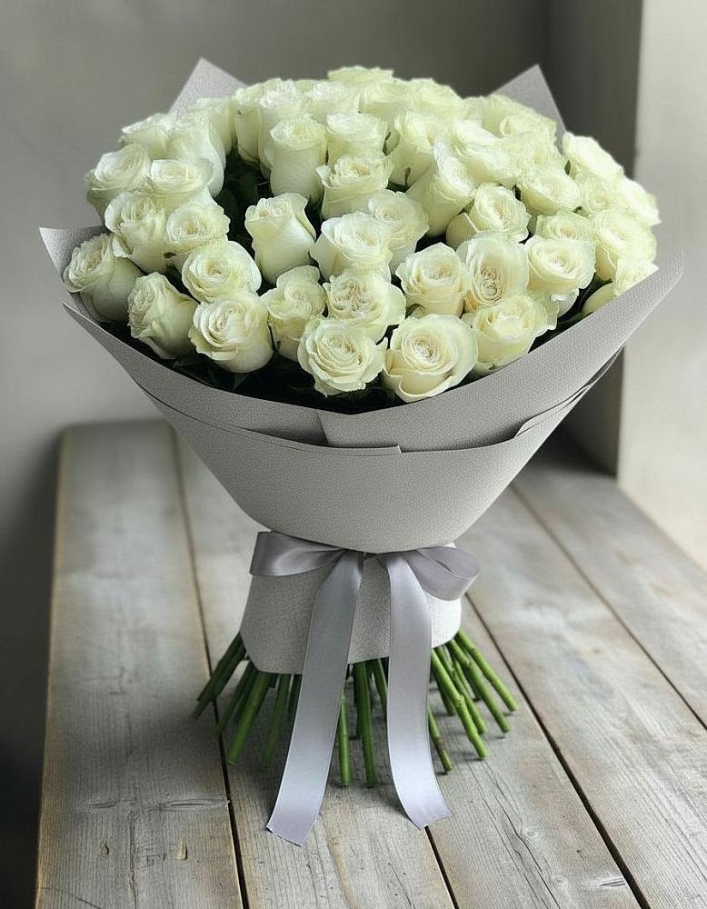 Букет 35 Белых роз в Рыбное 
