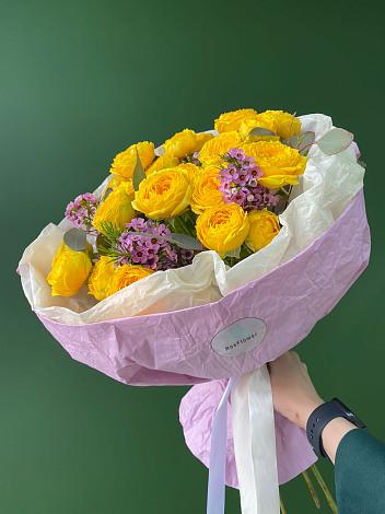 Букет Кустовые желтые розы в Рыбное 