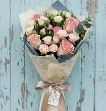 Букет цветов из:  Розы в Рыбное 
