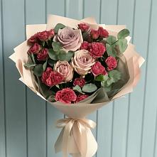 Букет цветов из:  Гвоздики и Розы в Рыбное 